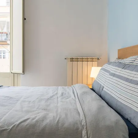 Azure Nest Lägenhet *